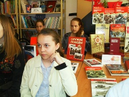 К подвигу героев