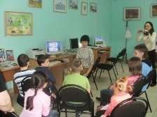 К 50-летию первого полета в космос в БИЦ им. И.С. Тургенева прошел детский утренник «Четвероногие космонавты» с участием ребят из детского клуба «Солнышко» и читателей библиотеки. 