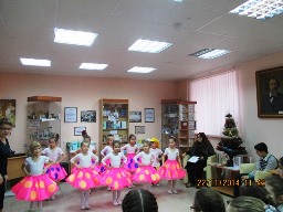 Желаем тебе счастья, мама!